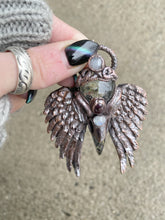 Load image into Gallery viewer, Raven Queen Rhea